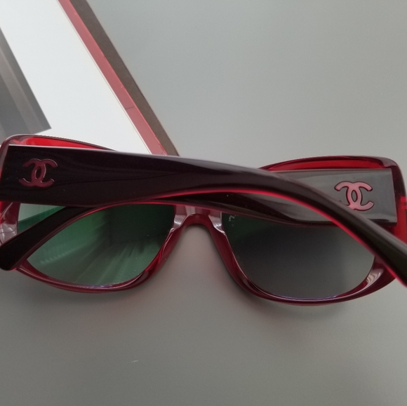 CC CHANEL Classic Sunglasses main image 10